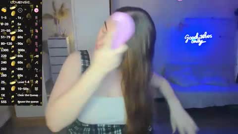 Sophie online show from 10, 2, 2025