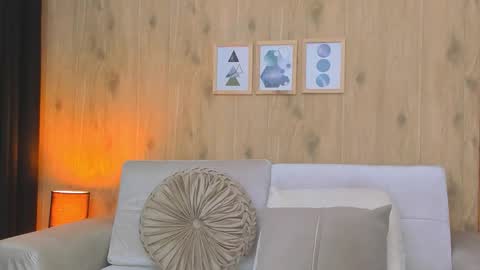 DEMY online show from 9, 9, 2025