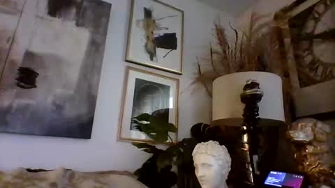 Snapshot of denboisvin2043 chatting on 6, 2, 2025 denboisvin2043 online show from 6, 2, 2025