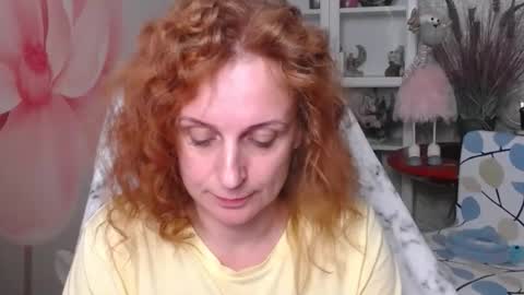 Snapshot of denhiey_here chatting on 9, 4, 2026 denhiey online show from 9, 4, 2026