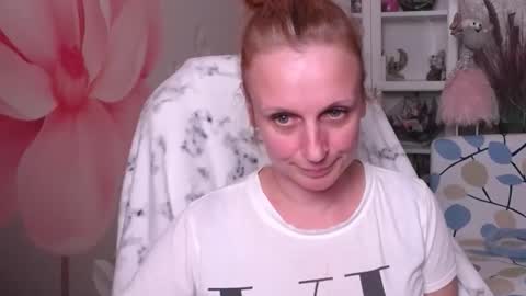 Snapshot of denhiey_here chatting on 29, 4, 2026 denhiey online show from 29, 4, 2026