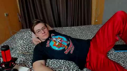 Snapshot of deni_boy99 chatting on 9, 2, 2026 Deni online show from 9, 2, 2026