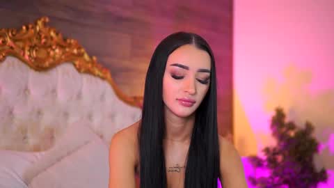 denisedevilles online show from 7, 3, 2025