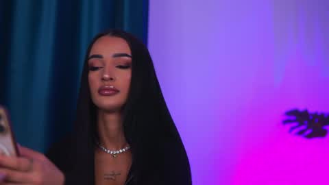 denisedevilles online show from 2, 5, 2026