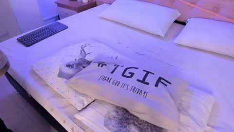 denisse_logan online show from 22, 10, 2025