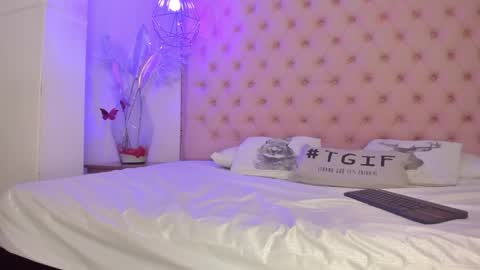 denisse_logan online show from 28, 2, 2026