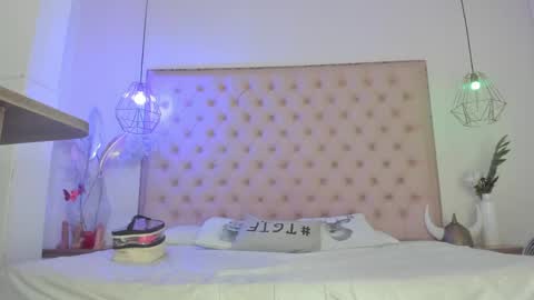 Snapshot of denisse_logan chatting on 10, 5, 2026 denisse_logan online show from 10, 5, 2026