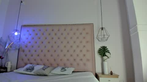 Snapshot of denisse_logan chatting on 8, 6, 2026 denisse_logan online show from 8, 6, 2026