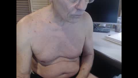 Snapshot of denn_jett chatting on 3, 5, 2026 Den Jet online show from 3, 5, 2026