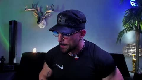 dennis_cox_ online show from 27, 3, 2026