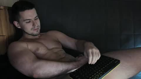 Den online show from 10, 10, 2025