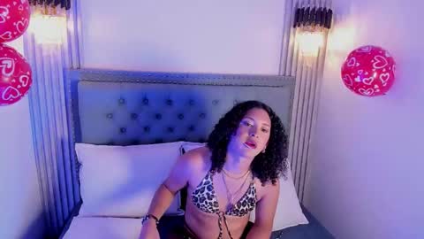 Snapshot of dennise_sinclair chatting on 14, 2, 2026 Denisse online show from 14, 2, 2026