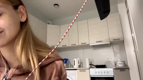 Denni online show from 25, 10, 2025