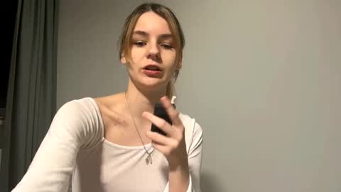 Denni online show from 3, 12, 2025