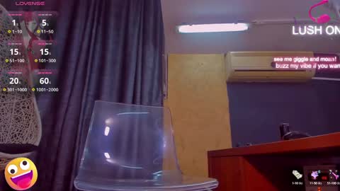 Snapshot of denychantall chatting on 2, 12, 2024 denychantall online show from 2, 12, 2024