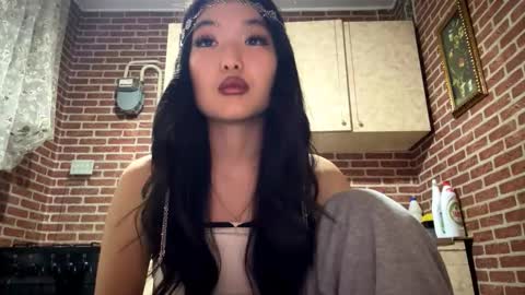 Emma online show from 21, 12, 2025