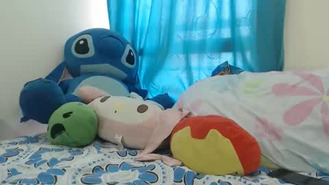 Snapshot of derek_44 chatting on 5, 4, 2026 derek_44 online show from 5, 4, 2026