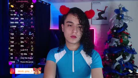 Snapshot of derek_greyy_ chatting on 2, 1, 2025 derek grey online show from 2, 1, 2025