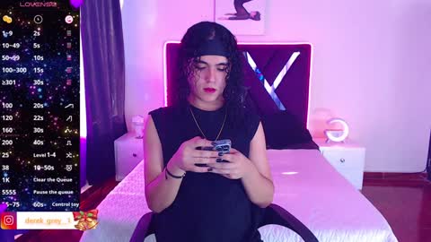 Snapshot of derek_greyy_ chatting on 10, 1, 2025 derek grey online show from 10, 1, 2025