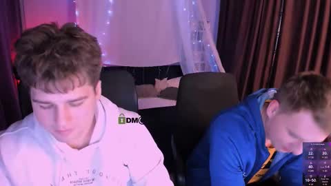 Snapshot of derek_hawk_ chatting on 20, 12, 2025 derek_hawk_ online show from 20, 12, 2025