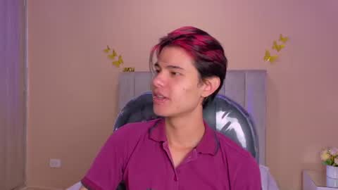 Snapshot of derek_sinn chatting on 12, 7, 2026 derek_sinn online show from 12, 7, 2026
