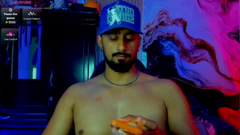 DEREKK   online show from 24, 3, 2026