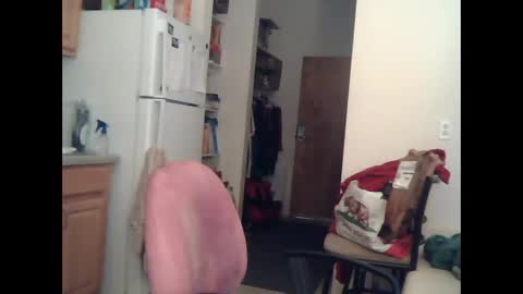 Snapshot of derrickkearley2055 chatting on 8, 3, 2025 derrickkearley2055 online show from 8, 3, 2025