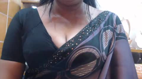 Snapshot of desimaisa130 chatting on 24, 6, 2026 Maisa online show from 24, 6, 2026