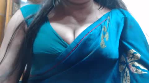 Snapshot of desimaisa130 chatting on 19, 7, 2026 Maisa online show from 19, 7, 2026