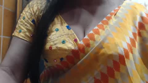 Snapshot of desimaisa130 chatting on 20, 7, 2026 Maisa online show from 20, 7, 2026