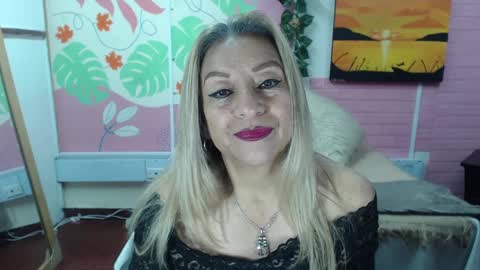 Snapshot of desire_latin chatting on 17, 2, 2025 VALERIA online show from 17, 2, 2025