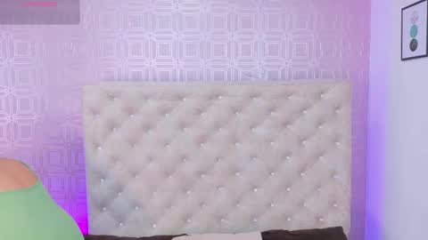 Sara Desire online show from 2, 10, 2025