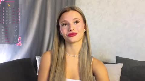 Snapshot of desireeclipse chatting on 24, 10, 2025 Willow online show from 24, 10, 2025