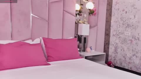 Snapshot of desireekeys chatting on 24, 9, 2025 Desiree online show from 24, 9, 2025