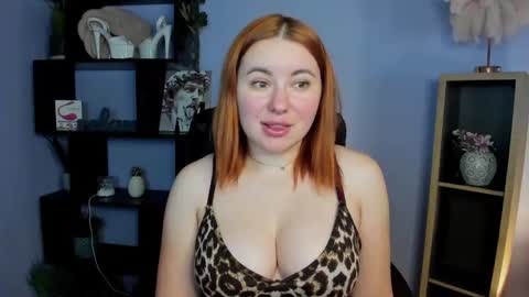 Snapshot of desirelayla chatting on 8, 12, 2024 LAYLA online show from 8, 12, 2024
