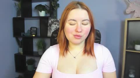 Snapshot of desirelayla chatting on 9, 2, 2025 LAYLA online show from 9, 2, 2025