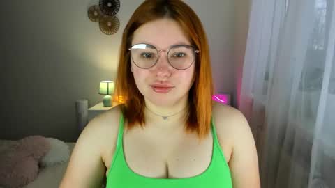 Snapshot of desirelayla chatting on 10, 2, 2025 LAYLA online show from 10, 2, 2025