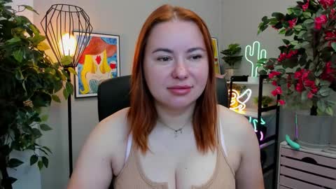 Snapshot of desirelayla chatting on 11, 9, 2025 LAYLA online show from 11, 9, 2025