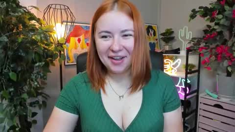 Snapshot of desirelayla chatting on 19, 9, 2025 LAYLA online show from 19, 9, 2025