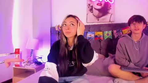 Snapshot of destello_xxx chatting on 28, 6, 2026 Destello online show from 28, 6, 2026