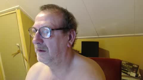 destelp online show from 3, 12, 2025