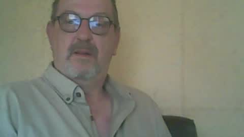 Snapshot of destelp chatting on 19, 7, 2026 destelp online show from 19, 7, 2026