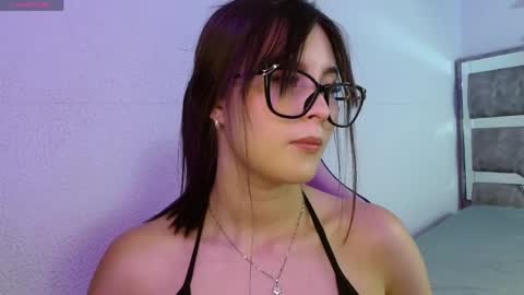 Snapshot of destinya_ chatting on 6, 5, 2026 destinya_ online show from 6, 5, 2026