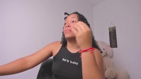 desty_y online show from 10, 3, 2026