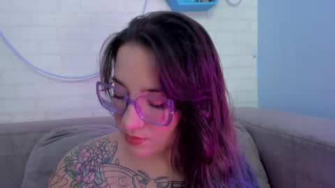 Deva Blue online show from 10, 2, 2025