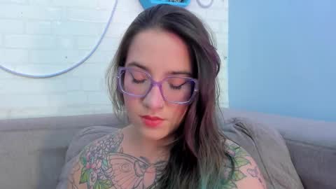 Deva Blue online show from 20, 2, 2025