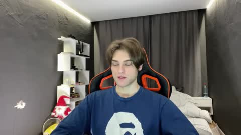 Snapshot of devilnut1 chatting on 19, 11, 2025 devilnut1 online show from 19, 11, 2025