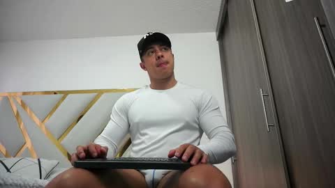 Devin Hunter online show from 18, 10, 2025