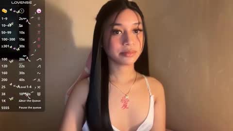 Devine Greyson online show from 12, 11, 2025