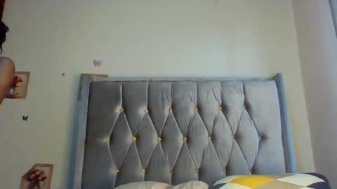 Snapshot of devinegrace7 chatting on 28, 7, 2026 devinegrace7 online show from 28, 7, 2026